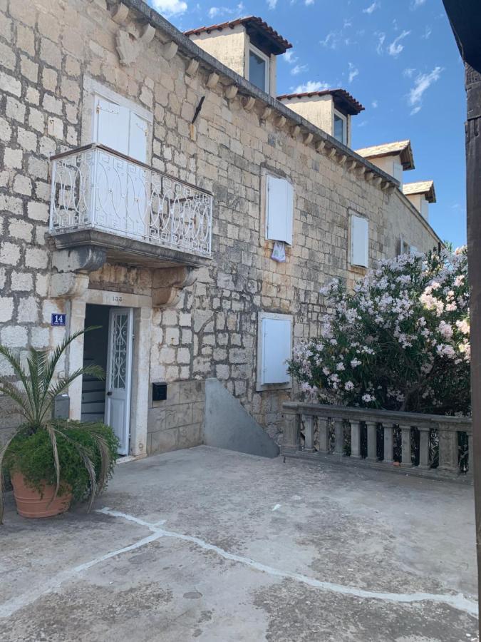 Apartmani Stones Sutivan I Extérieur photo